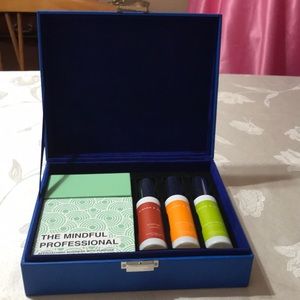 40 Mindful Cards with 3 Room Sprays by Gibson & Dehn